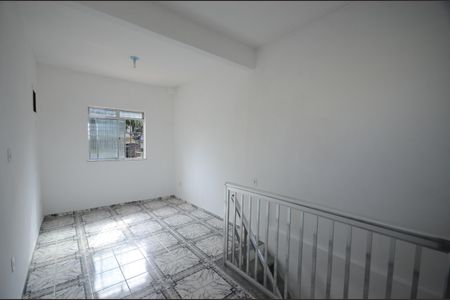 Casa para alugar com 37m², 1 quarto e 1 vagaQuarto