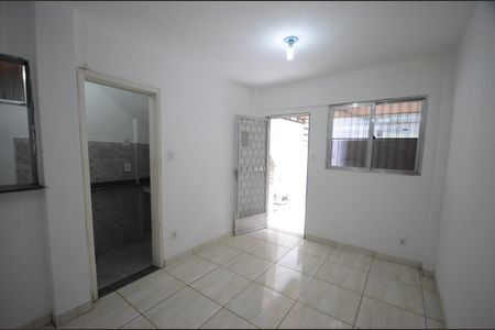 Casa para alugar com 37m², 1 quarto e 1 vagaSala