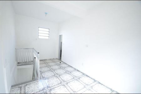 Casa para alugar com 37m², 1 quarto e 1 vagaQuarto