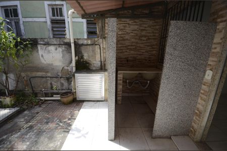 Casa para alugar com 37m², 1 quarto e 1 vagaÁrea de Serviço