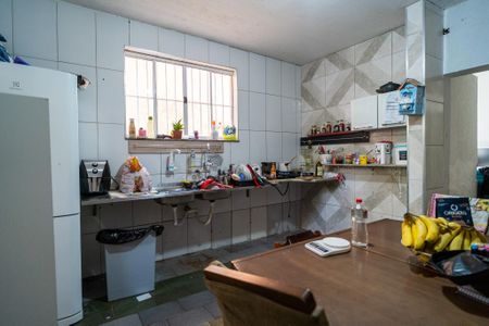 Casa para alugar com 390m², 6 quartos e 5 vagasCozinha 2