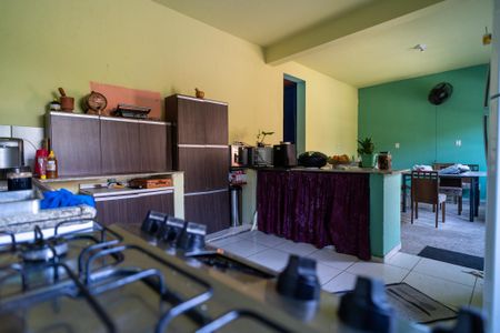 Casa para alugar com 390m², 6 quartos e 5 vagasCozinha