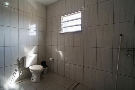 Casa para alugar com 390m², 6 quartos e 5 vagasBanheiro 2