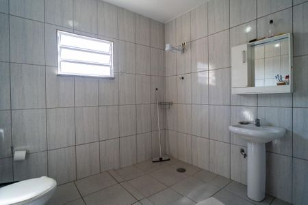 Casa para alugar com 390m², 6 quartos e 5 vagasBanheiro 2