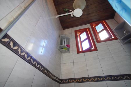 Casa à venda com 300m², 3 quartos e 3 vagasBanheiro da Suíte