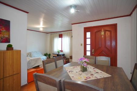 Casa à venda com 300m², 3 quartos e 3 vagasSala