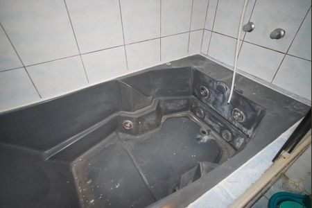 Casa à venda com 300m², 3 quartos e 3 vagasBanheiro Corredor