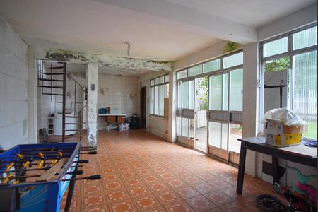 Casa à venda com 300m², 3 quartos e 3 vagasEdícula