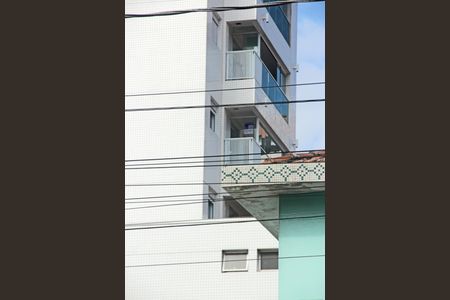 Apartamento para alugar com 75m², 2 quartos e 1 vagaFachada