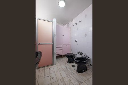 Apartamento à venda com 148m², 3 quartos e 1 vagaBanheiro 2