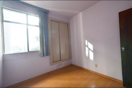 Apartamento à venda com 115m², 3 quartos e 1 vaga Apartamento à venda com 115m², 3 quartos e 1 vagaQuarto 2