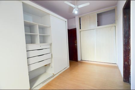 Apartamento à venda com 115m², 3 quartos e 1 vaga Apartamento à venda com 115m², 3 quartos e 1 vagaSuite