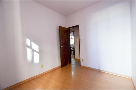 Apartamento à venda com 115m², 3 quartos e 1 vaga Apartamento à venda com 115m², 3 quartos e 1 vagaQuarto 2