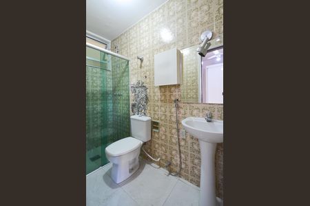 Apartamento à venda com 115m², 3 quartos e 1 vaga Apartamento à venda com 115m², 3 quartos e 1 vagaBanheiro da Suíte