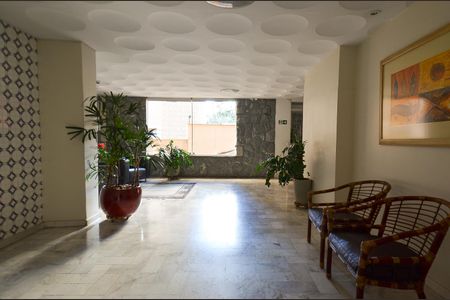 Apartamento à venda com 115m², 3 quartos e 1 vaga Apartamento à venda com 115m², 3 quartos e 1 vagaHall de entrada