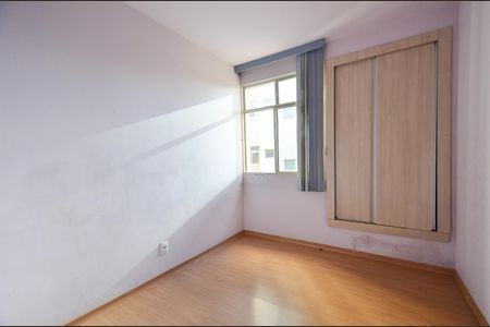 Apartamento à venda com 115m², 3 quartos e 1 vaga Apartamento à venda com 115m², 3 quartos e 1 vagaQuarto 2