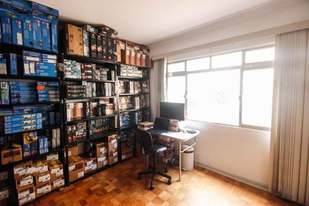 Apartamento à venda com 67m², 2 quartos e 1 vagaSala