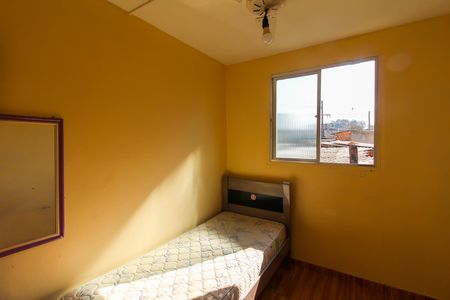 Quarto 2 de apartamento para alugar com 2 quartos, 47m² em Guajuviras, Canoas
