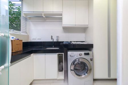 Apartamento à venda com 80m², 2 quartos e 1 vagaÁrea de Serviço