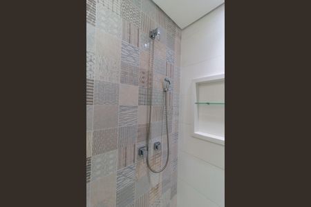 Apartamento à venda com 80m², 2 quartos e 1 vagaSuíte - Banheiro