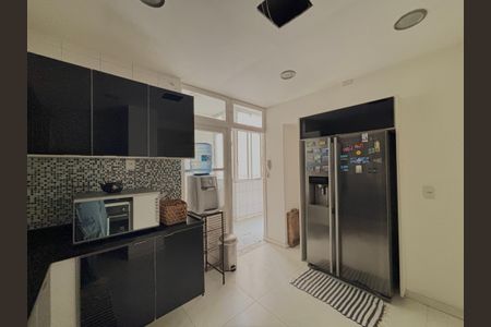 Apartamento à venda com 164m², 3 quartos e sem vagaCozinha