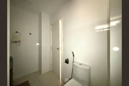 Apartamento à venda com 164m², 3 quartos e sem vagaBanheiro social