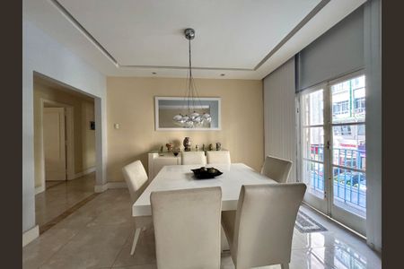 Apartamento à venda com 164m², 3 quartos e sem vagaSala de jantar