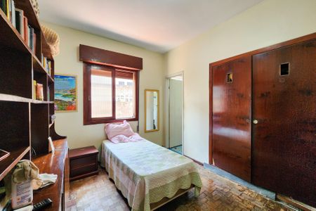 Casa à venda com 172m², 4 quartos e 3 vagasSuíte