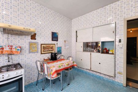 Casa à venda com 172m², 4 quartos e 3 vagasCozinha