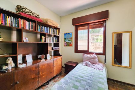 Casa à venda com 172m², 4 quartos e 3 vagasSuíte