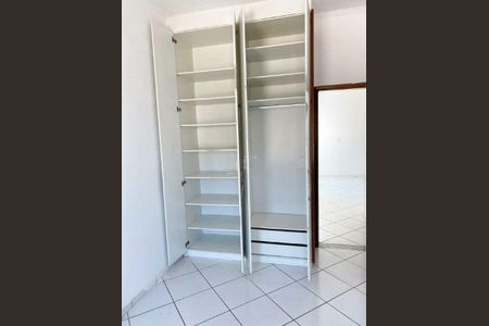 Casa à venda com 240m², 3 quartos e 4 vagas