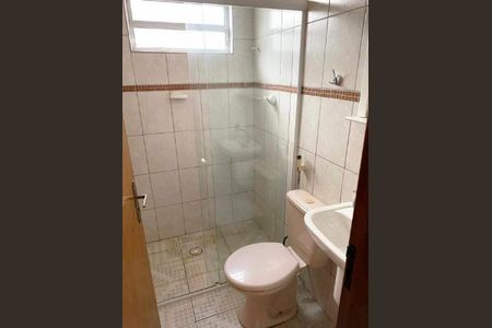 Casa à venda com 240m², 3 quartos e 4 vagas