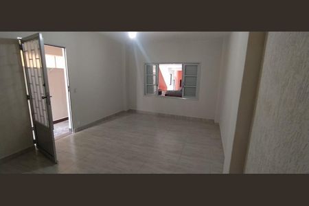 Casa à venda com 240m², 2 quartos e sem vaga