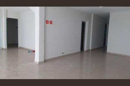 Casa à venda com 326m², 10 quartos e 8 vagas
