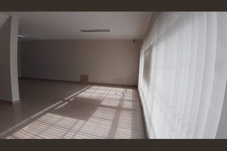 Casa à venda com 326m², 10 quartos e 8 vagas