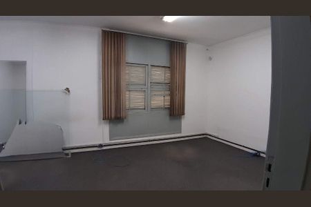 Casa à venda com 326m², 10 quartos e 8 vagas