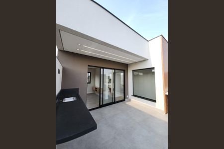 Casa de condomínio à venda com 173m², 3 quartos e 2 vagas