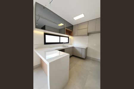 Casa de condomínio à venda com 173m², 3 quartos e 2 vagas