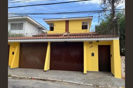 Casa à venda com 254m², 3 quartos e 5 vagas