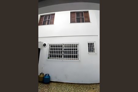 Casa à venda com 143m², 3 quartos e 2 vagas