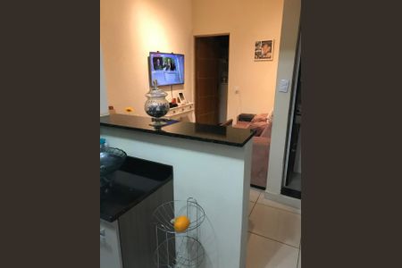 Casa à venda com 115m², 2 quartos e 2 vagas