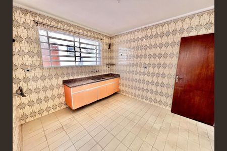 Casa à venda com 165m², 3 quartos e 2 vagas
