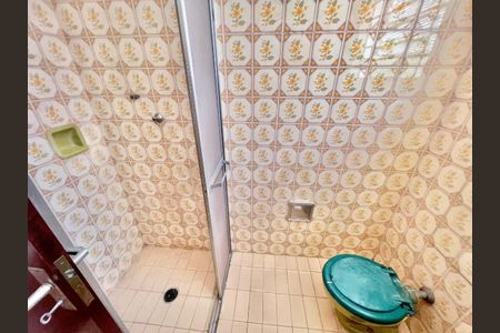 Casa à venda com 165m², 3 quartos e 2 vagas