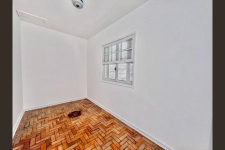 Casa à venda com 165m², 3 quartos e 2 vagas