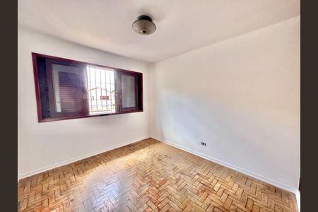 Casa à venda com 165m², 3 quartos e 2 vagas