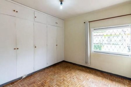 Casa à venda com 140m², 3 quartos e 2 vagas