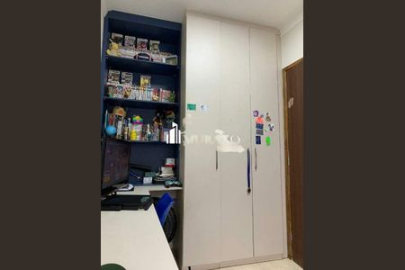 Casa à venda com 3 quartos, 100m² em Vila California, São Paulo