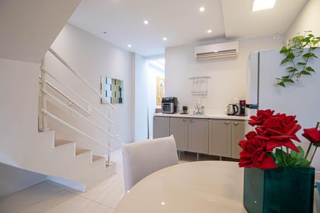 Apartamento à venda com 110m², 1 quarto e 2 vagasSala