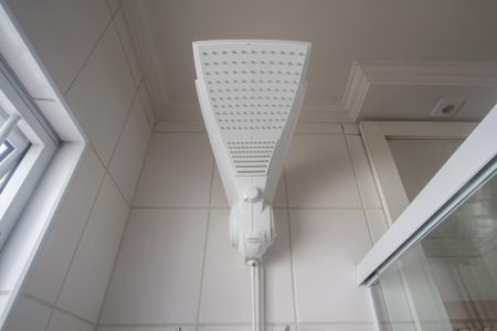 Casa à venda com 220m², 3 quartos e 2 vagasBanheiro 2