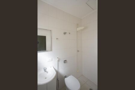 Casa à venda com 220m², 3 quartos e 2 vagasBanheiro 2